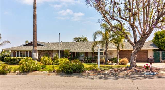 Photo of 2173 Mountain View Dr, Corona, CA 92882
