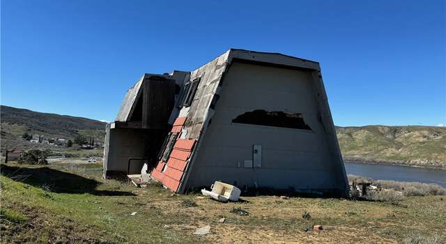 Photo of 14766 Flintstone Dr, Lake Hughes, CA 93532