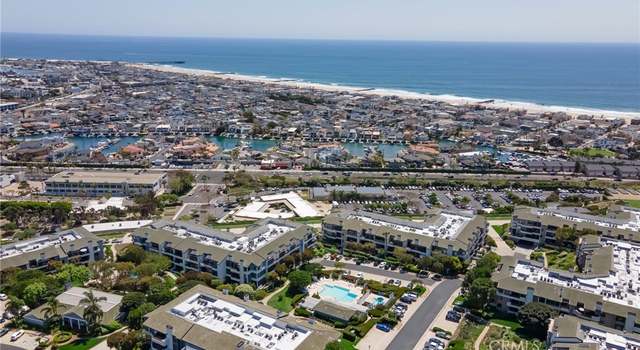 Photo of 210 Lille Ln #217, Newport Beach, CA 92663