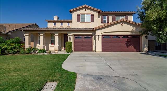 Photo of 7917 Hazelnut Dr, Eastvale, CA 92880