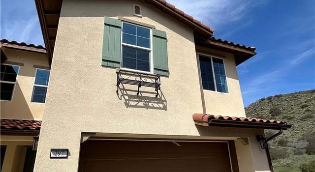 Photo of 297 San Miguel Island Dr, Camarillo, CA 93012