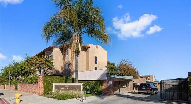Photo of 12200 Montecito Rd Unit B320, Rossmoor, CA 90740