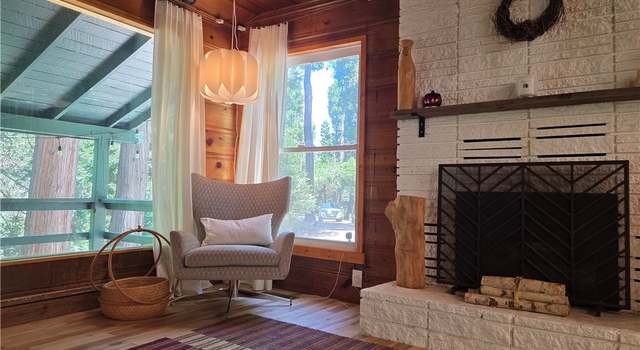 Photo of 606 Crest Estates Dr, Lake Arrowhead, CA 92352