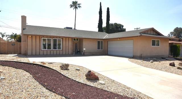 Photo of 12062 Zinnia St, Moreno Valley, CA 92557