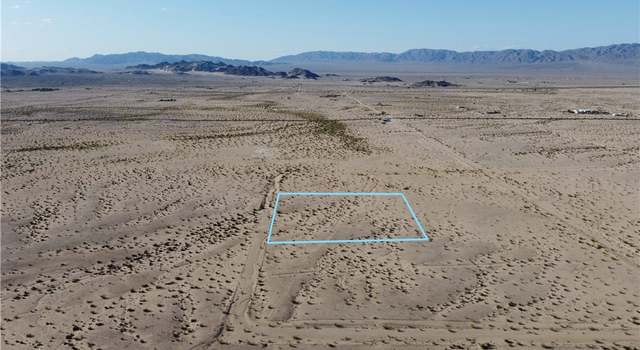 Photo of 1 Zircon Ave, 29 Palms, CA 92277