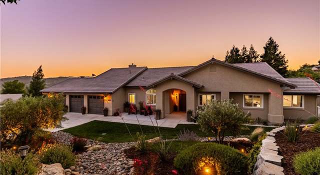 Photo of 1613 Via Flora, Paso Robles, CA 93446