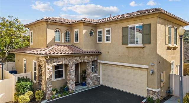 Photo of 26034 Stag Hollow Ct, Newhall, CA 91350