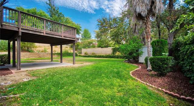 Photo of 22625 Oxford Ln, Saugus, CA 91350
