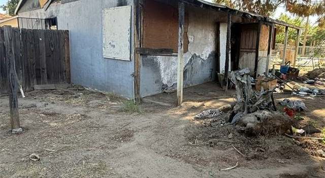 Photo of 201 E Warren Ave, Bakersfield, CA 93308
