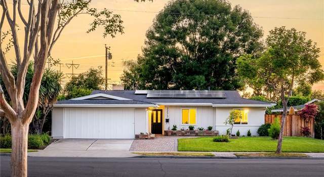 Photo of 3273 Indiana Ave, Costa Mesa, CA 92626