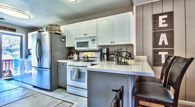 Photo of 5419 Zurich Dr, Wrightwood, CA 92397