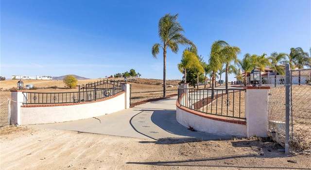 Photo of 37850 Pourroy Rd, Winchester, CA 92596