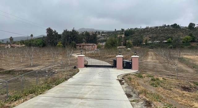 Photo of 42745 Chambers Ave, Hemet, CA 92544