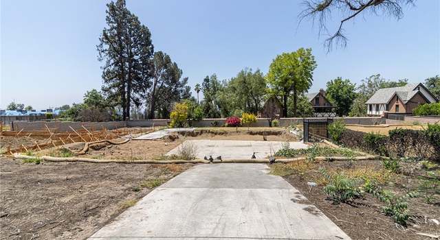 Photo of 660 E Pine St, Altadena, CA 91001