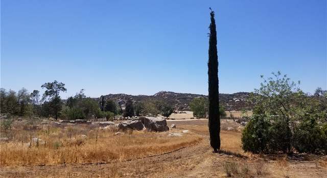 Photo of 24731 Quail Run Rd, Homeland, CA 92548