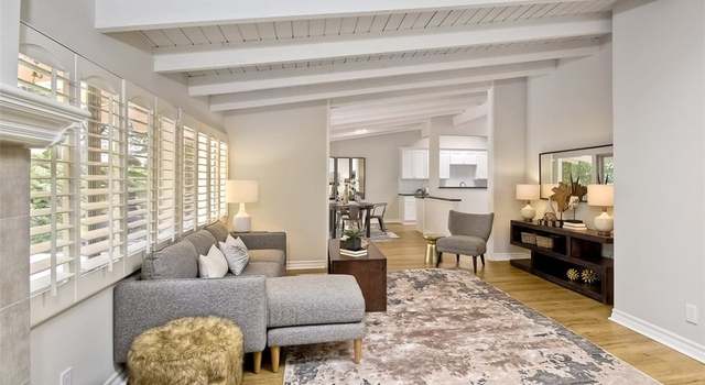 Photo of 2116 Vista Entrada, Newport Beach, CA 92660