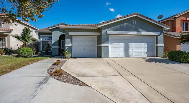 Photo of 6749 Regal Park Dr, Fontana, CA 92336