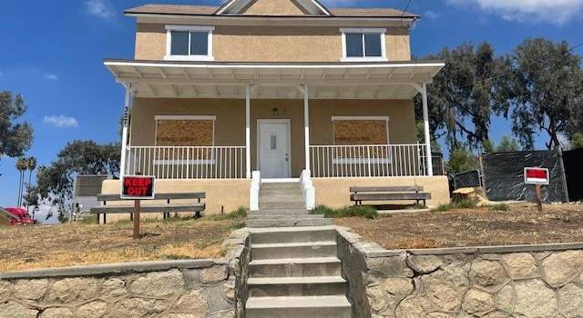 Photo of 329 E High Ave, Redlands, CA 92374