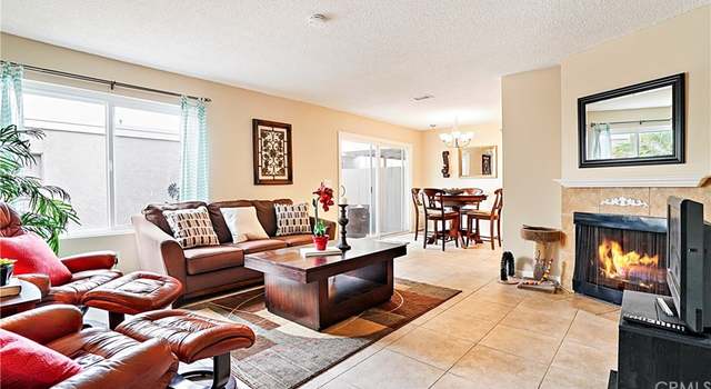 Photo of 2145 W Churchill Cir, Anaheim, CA 92804