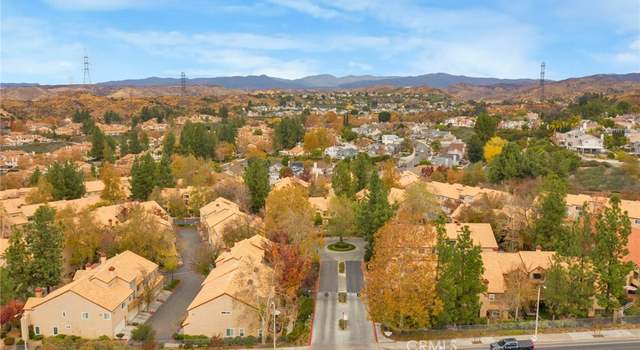 Photo of 22735 Copper Hill Dr #10, Saugus, CA 91350