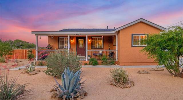 Photo of 43156 41st St W, Lancaster, CA 93536