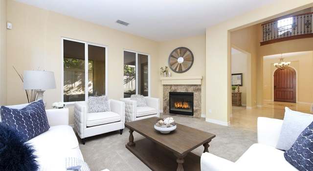 Photo of 2808 Carrillo Way, Carlsbad, CA 92009