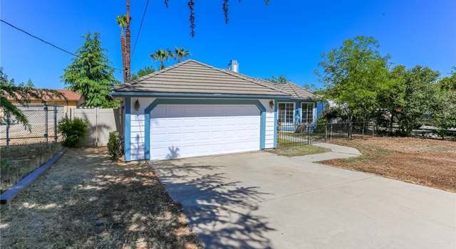 Photo of 1040 2nd Pl, Calimesa, CA 92320