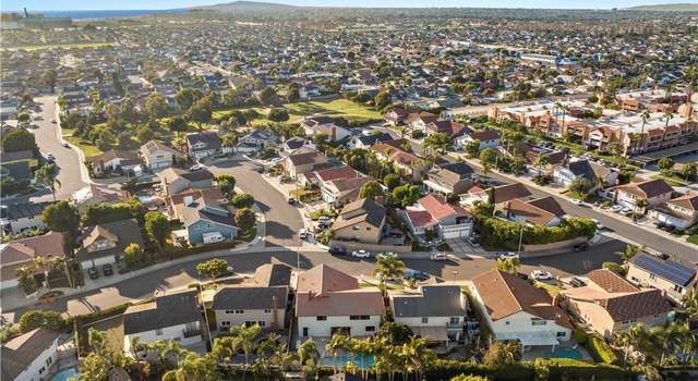 Photo of 21822 Oceanbreeze Ln, Huntington Beach, CA 92646