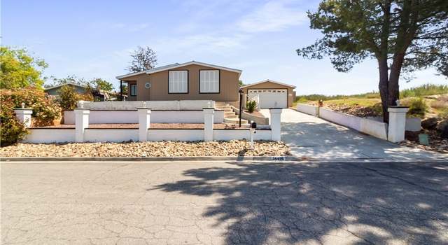 Photo of 34496 Pumpkin Patch Rd, Wildomar, CA 92595