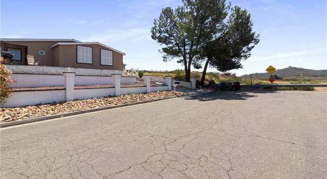 Photo of 34496 Pumpkin Patch Rd, Wildomar, CA 92595