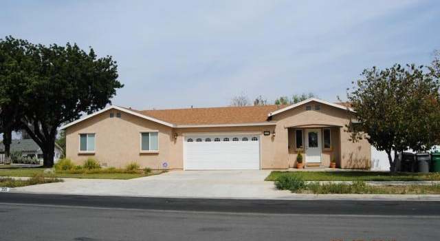 Photo of 223 Burr St, Corona, CA 92882