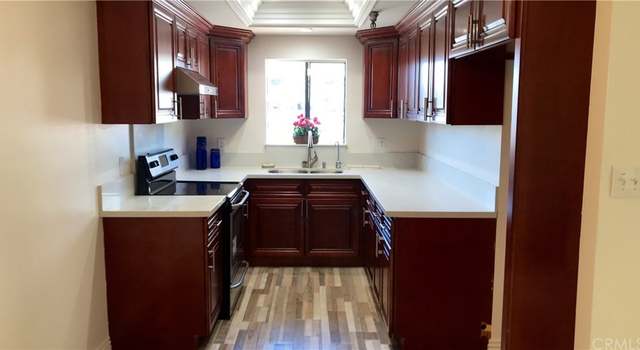 Photo of 18900 Delaware St #102, Huntington Beach, CA 92648