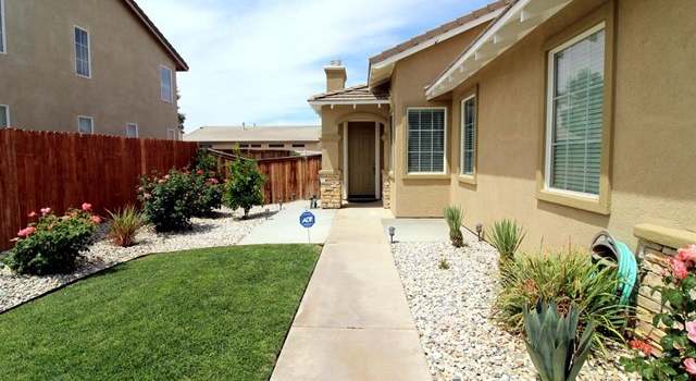 Photo of 15150 strawberry Ln, Adelanto, CA 92301