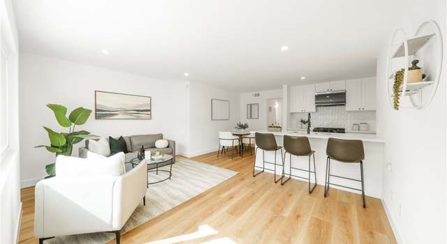 Photo of 957 S Gramercy Dr #105, Los Angeles, CA 90019