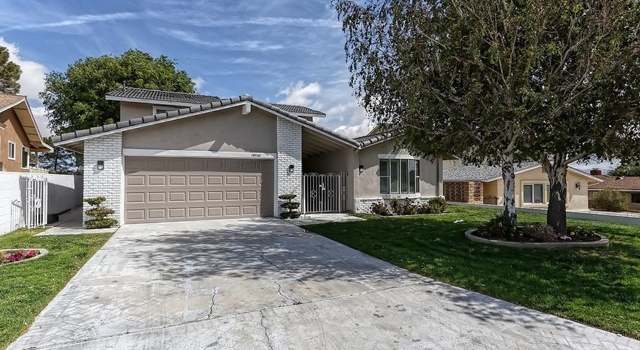 Photo of 18060 Pebble Beach Dr, Victorville, CA 92395