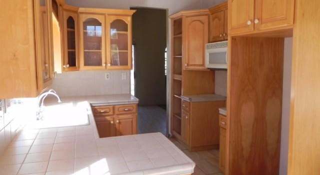 Photo of 9989 Rhinelander Dr, Riverside, CA 92503