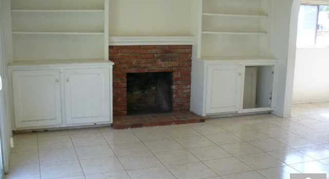 Photo of 15392 SALISBURY Ln, Huntington Beach, CA 92647
