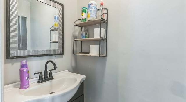 Photo of 418 N Berlyn Ave, Ontario, CA 91764