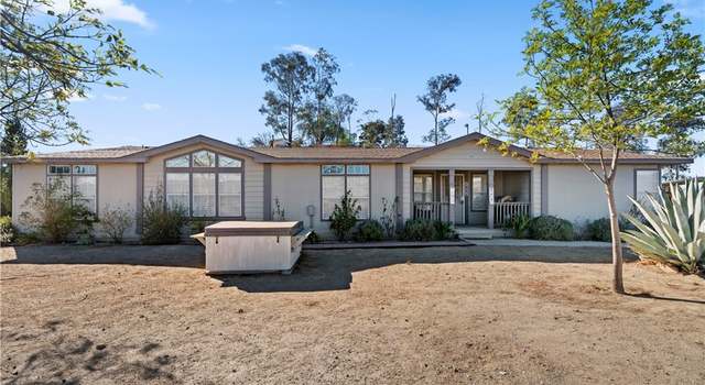 Photo of 39876 San Ignacio Rd, Hemet, CA 92544