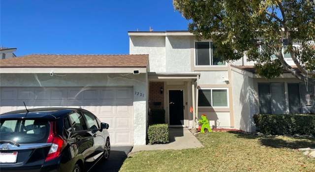 Photo of 1221 Edgewood Ln, Upland, CA 91786