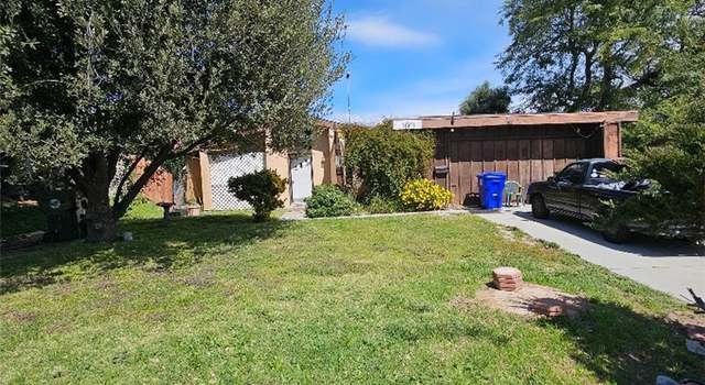 Photo of 14913 Daffodil Ave, Canyon Country, CA 91387