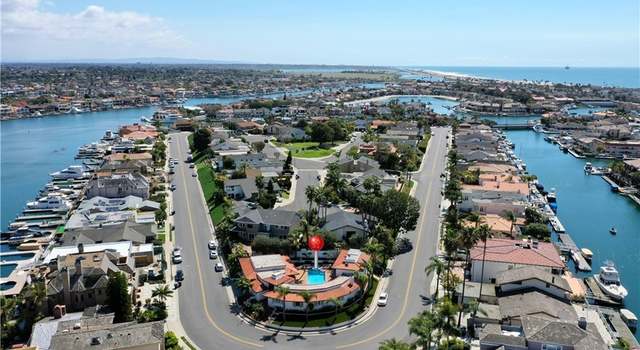 Photo of 16491 Somerset Ln, Huntington Beach, CA 92649