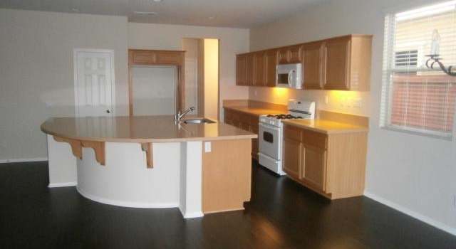 Photo of 1104 Carnation Ln, Beaumont, CA 92223