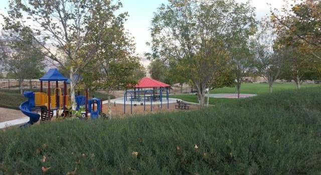 Photo of 435 Cerro Vera Way, San Jacinto, CA 92582