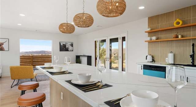 Photo of 9156 Flora Vista Rd, Apple Valley, CA 92308