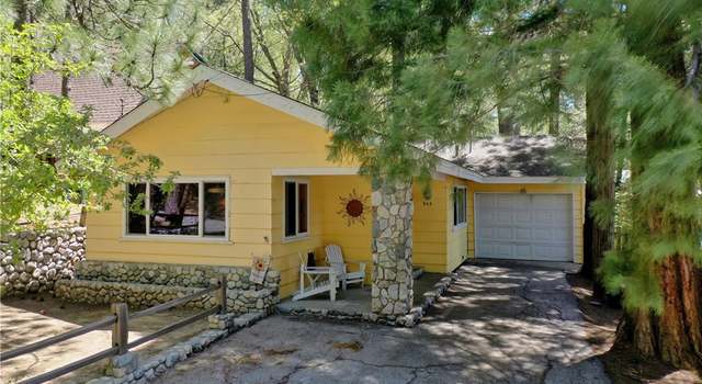 Photo of 943 Meadowbrook Rd, Lake Arrowhead, CA 92352