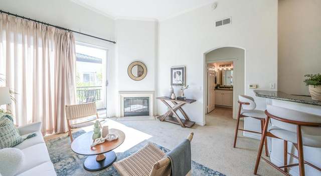 Photo of 4175 Executive Dr Unit G407, La Jolla, CA 92037