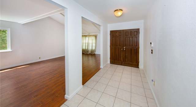 Photo of 22044 Mayall St, Chatsworth, CA 91311