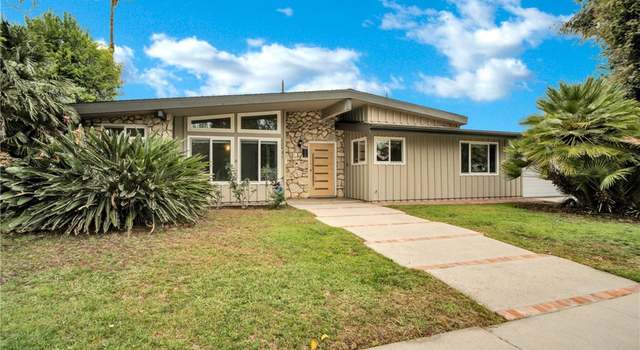 Photo of 22431 Miranda St, Woodland Hills, CA 91367