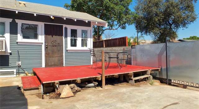 Photo of 1360 Raymond Ave, Long Beach, CA 90804